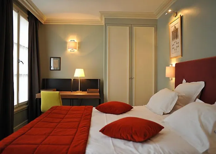Hotel De L\'Universite